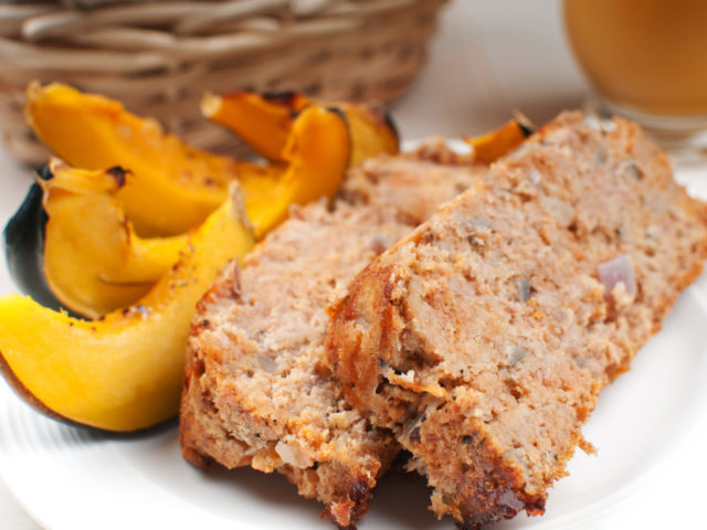 Meat,Loaf,And,Vegetables,Close-up,Horizontal